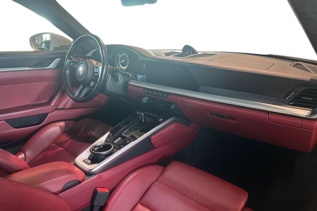 Porsche 911 2020