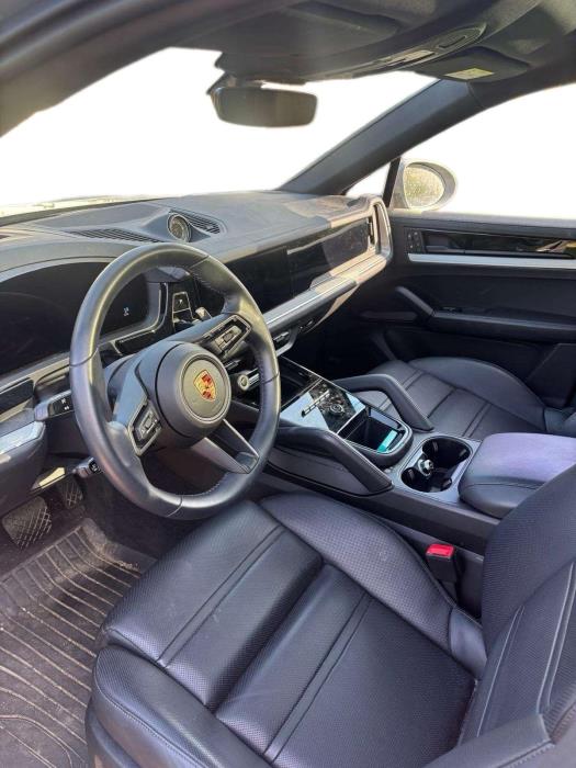 Porsche Cayenne 2024