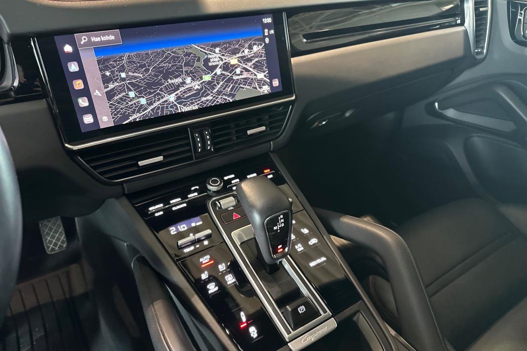 Porsche Cayenne 2023