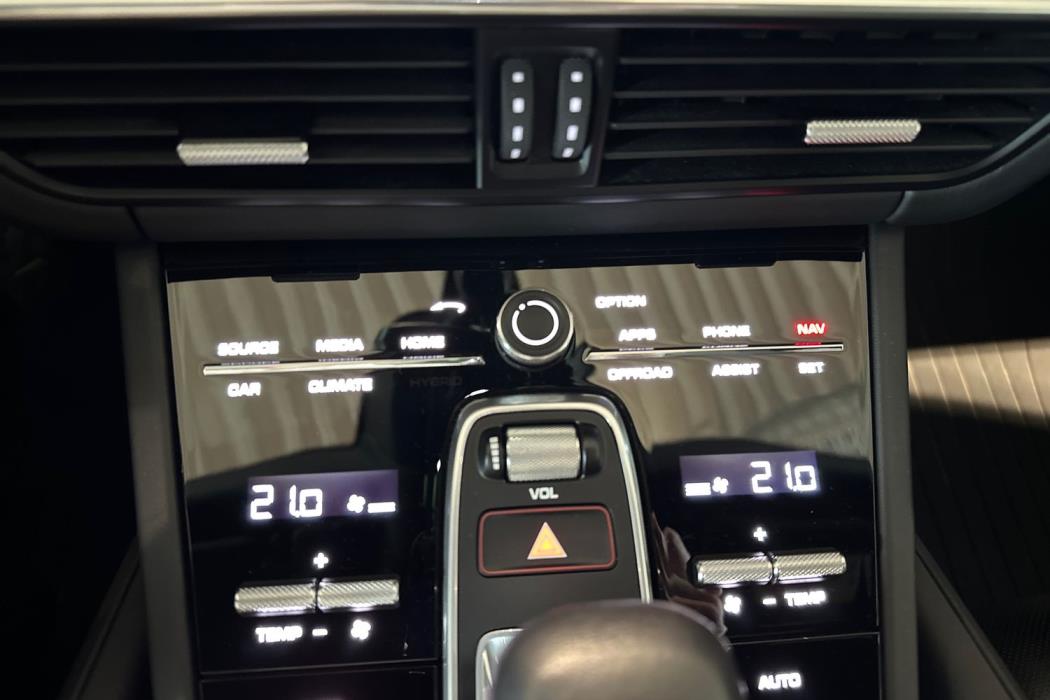 Porsche Cayenne 2023