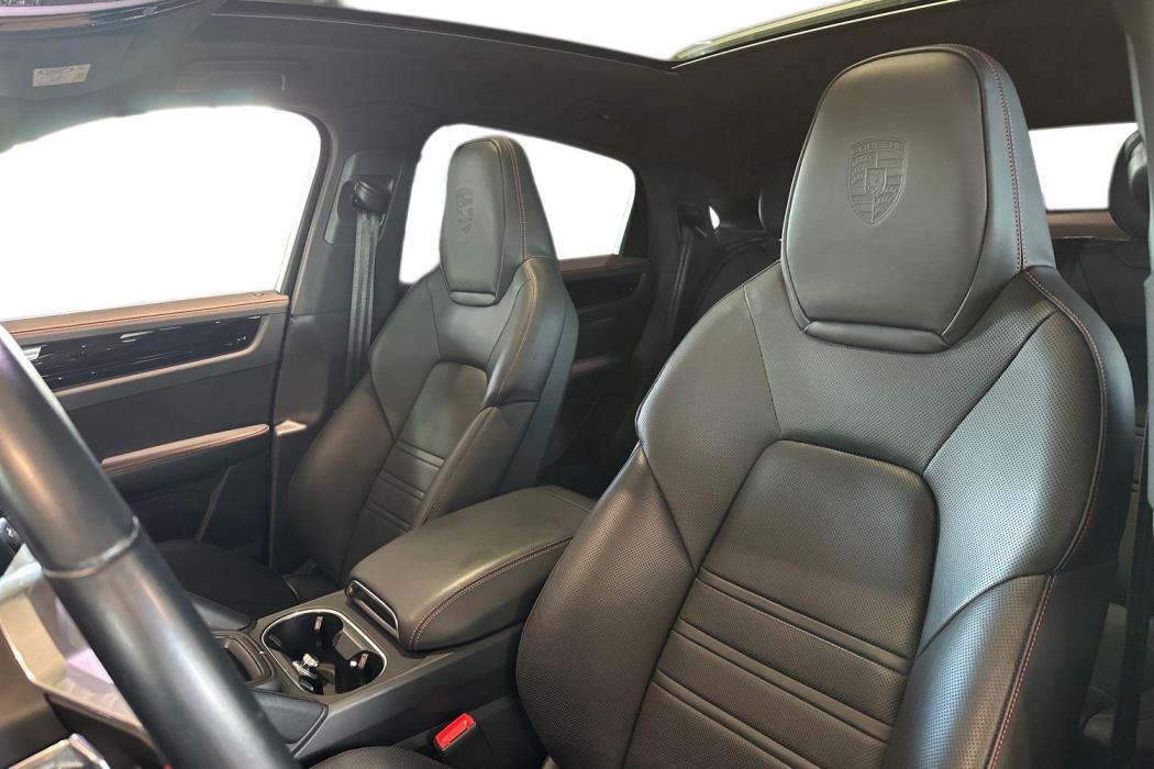 Porsche Cayenne 2023