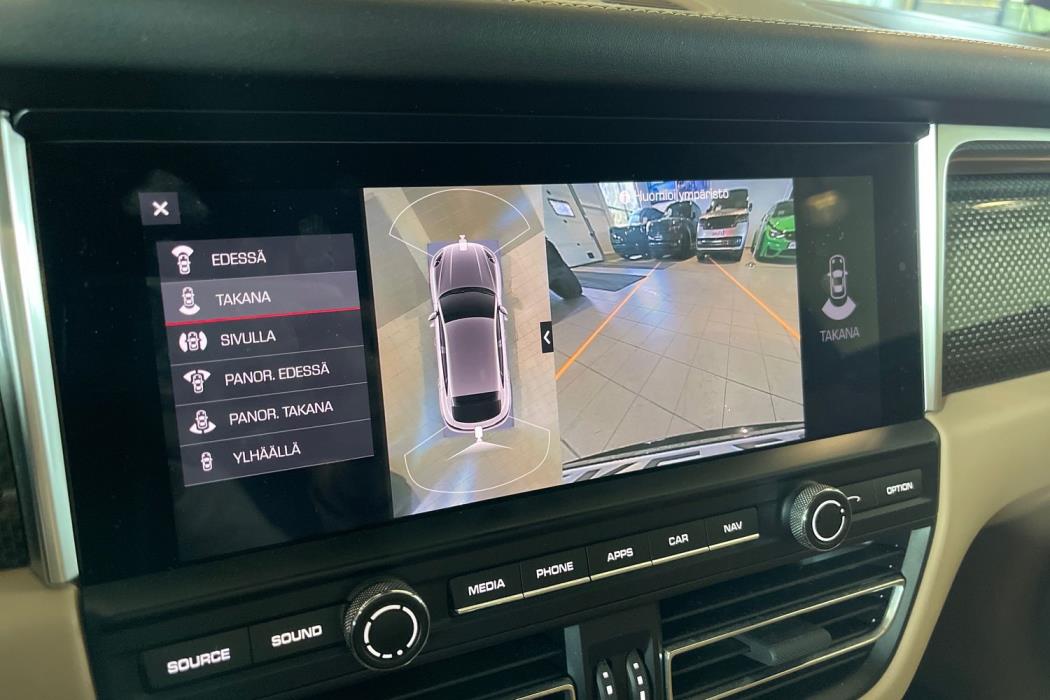 Porsche Macan 2020