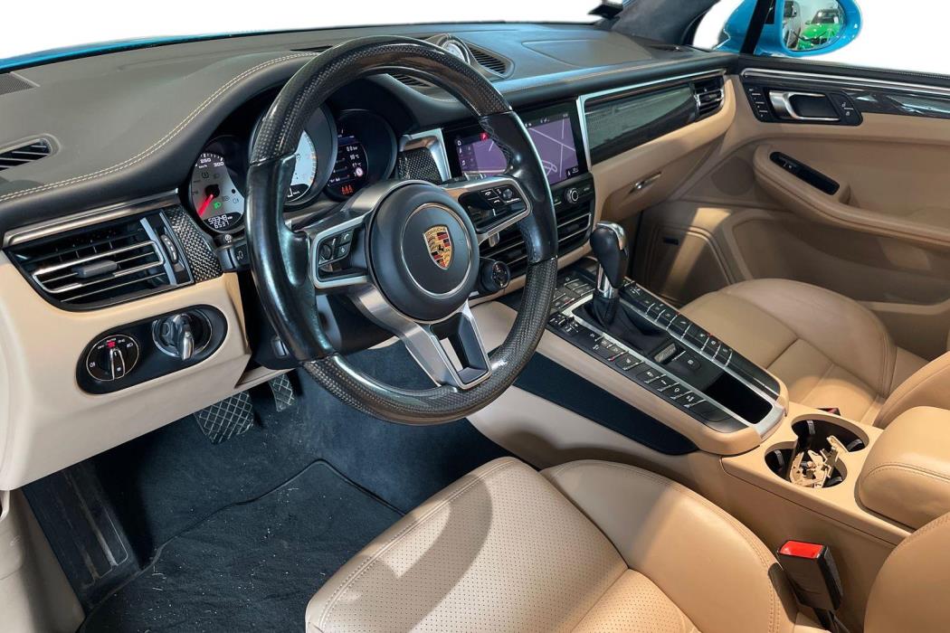Porsche Macan 2020