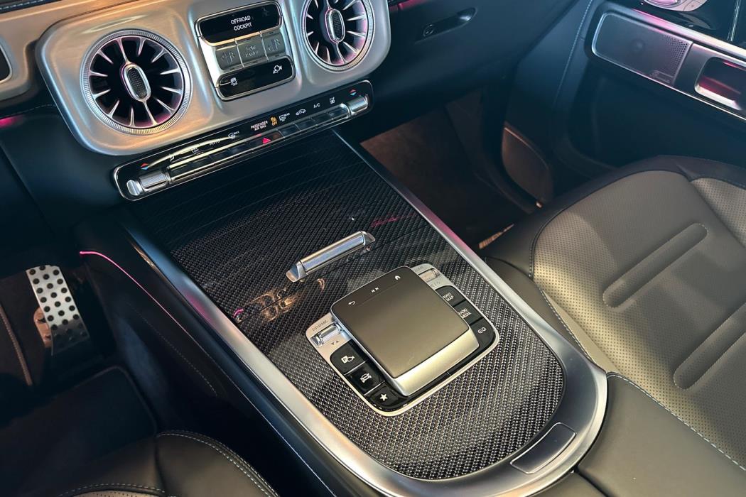 Mercedes-Benz G 2025