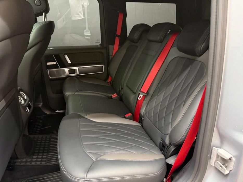 Mercedes-Benz G 2025
