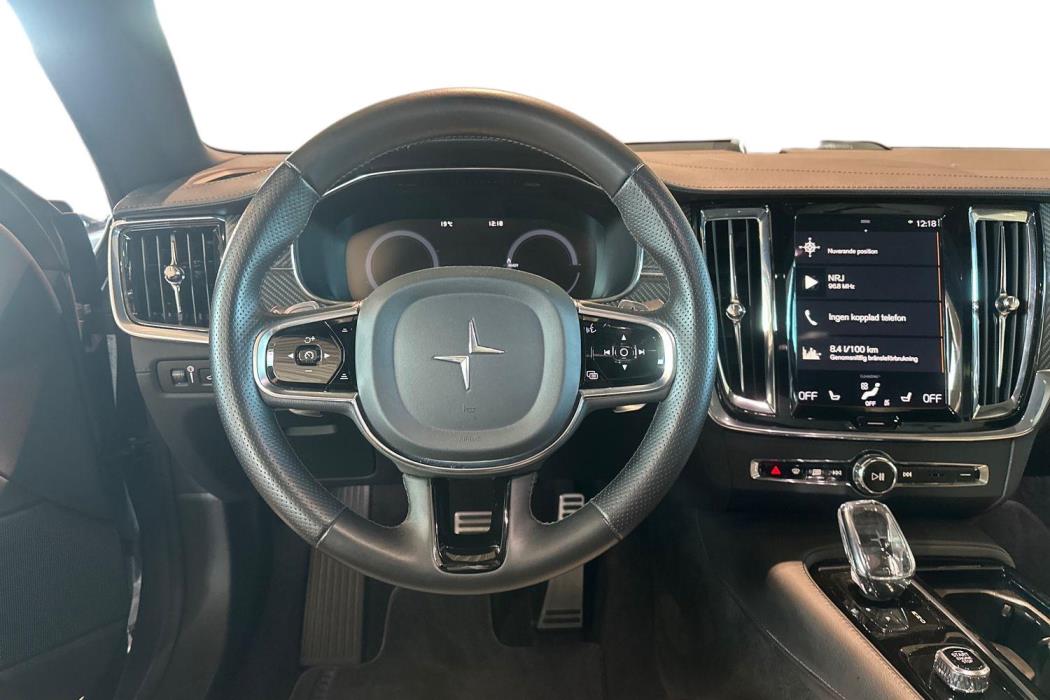 Polestar 1 2021
