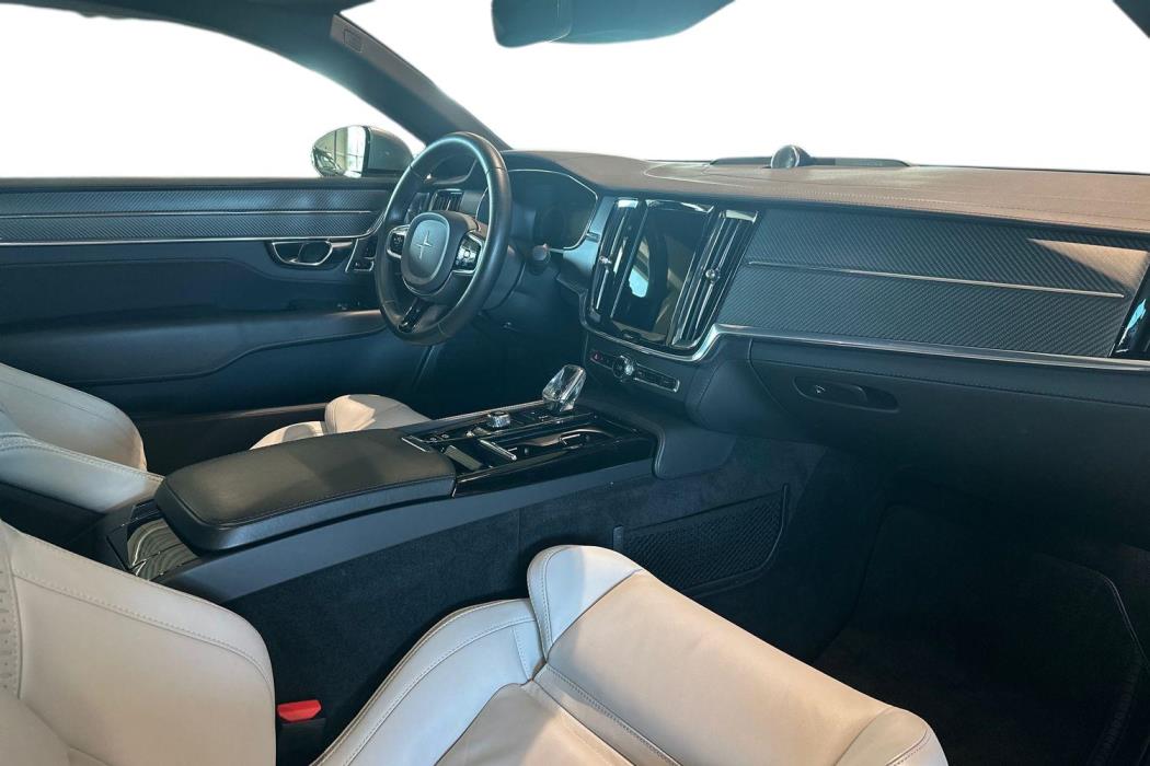 Polestar 1 2021