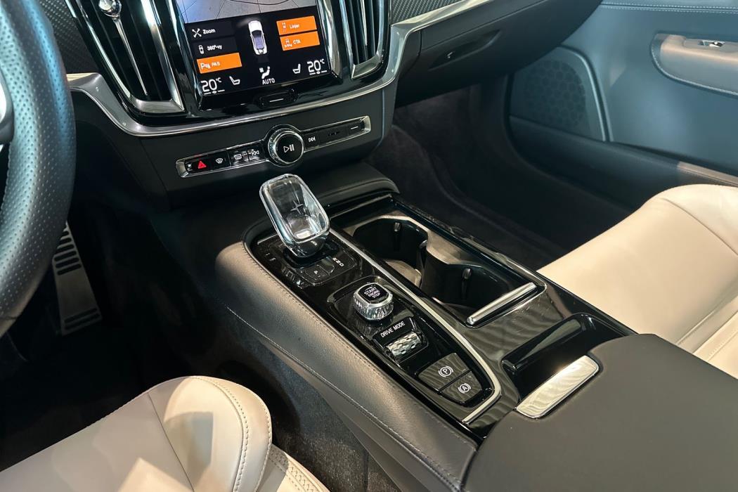 Polestar 1 2021