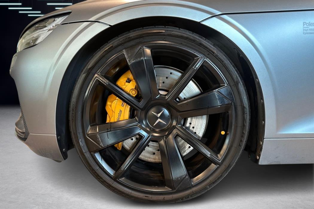Polestar 1 2021