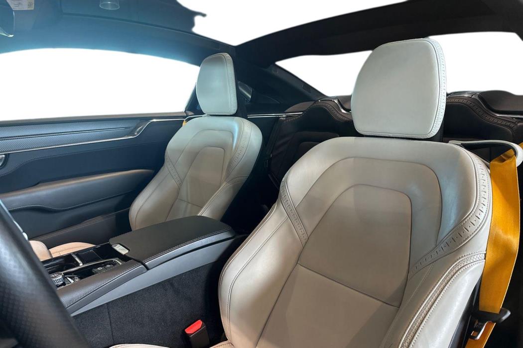 Polestar 1 2021