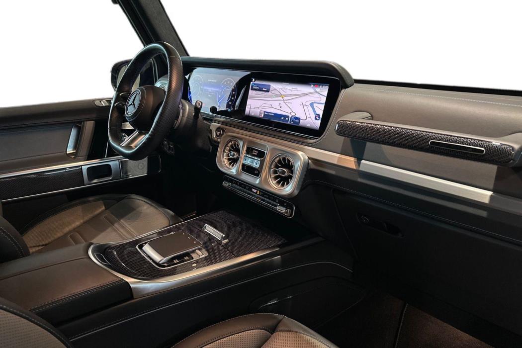 Mercedes-Benz G 2025
