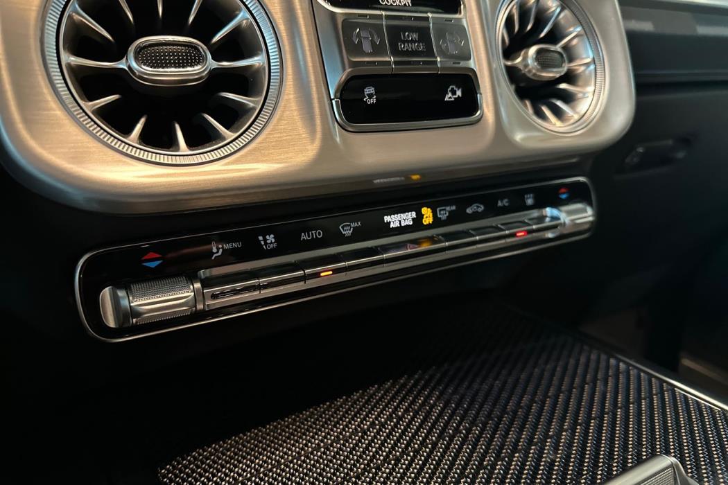 Mercedes-Benz G 2025