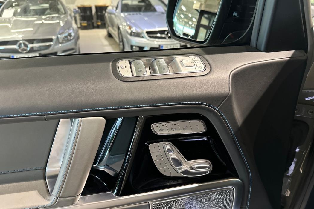 Mercedes-Benz G 2025