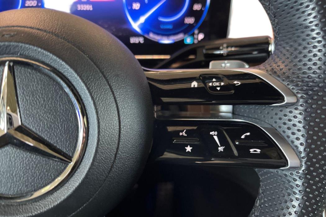 Mercedes-Benz EQE SUV 2023