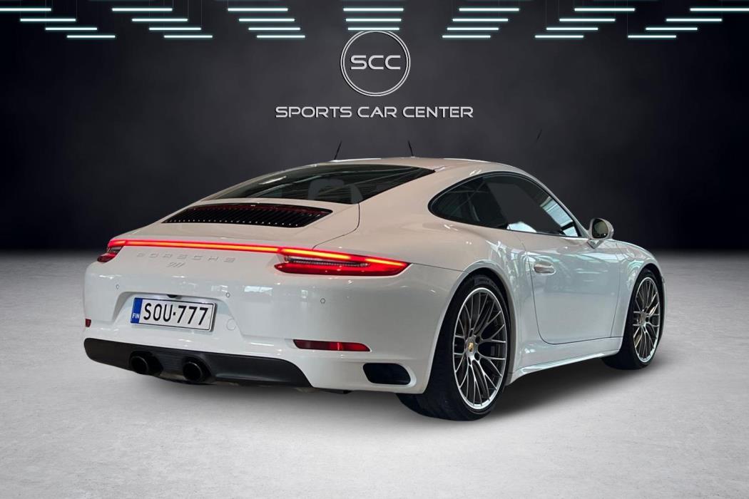 Porsche 911 2016