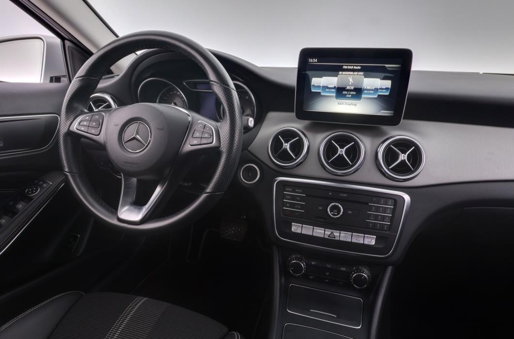 Mercedes-Benz GLA 2020
