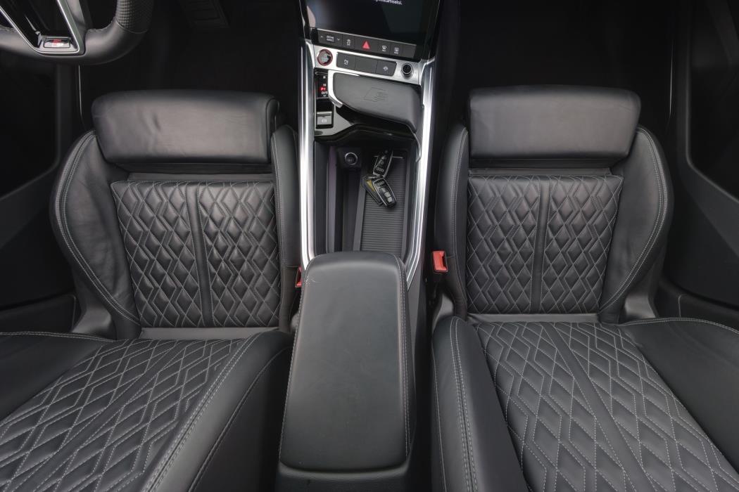 Audi e-tron 2023
