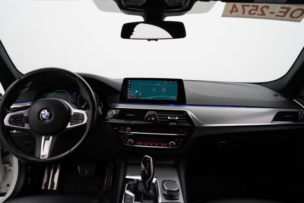 BMW 520 2019