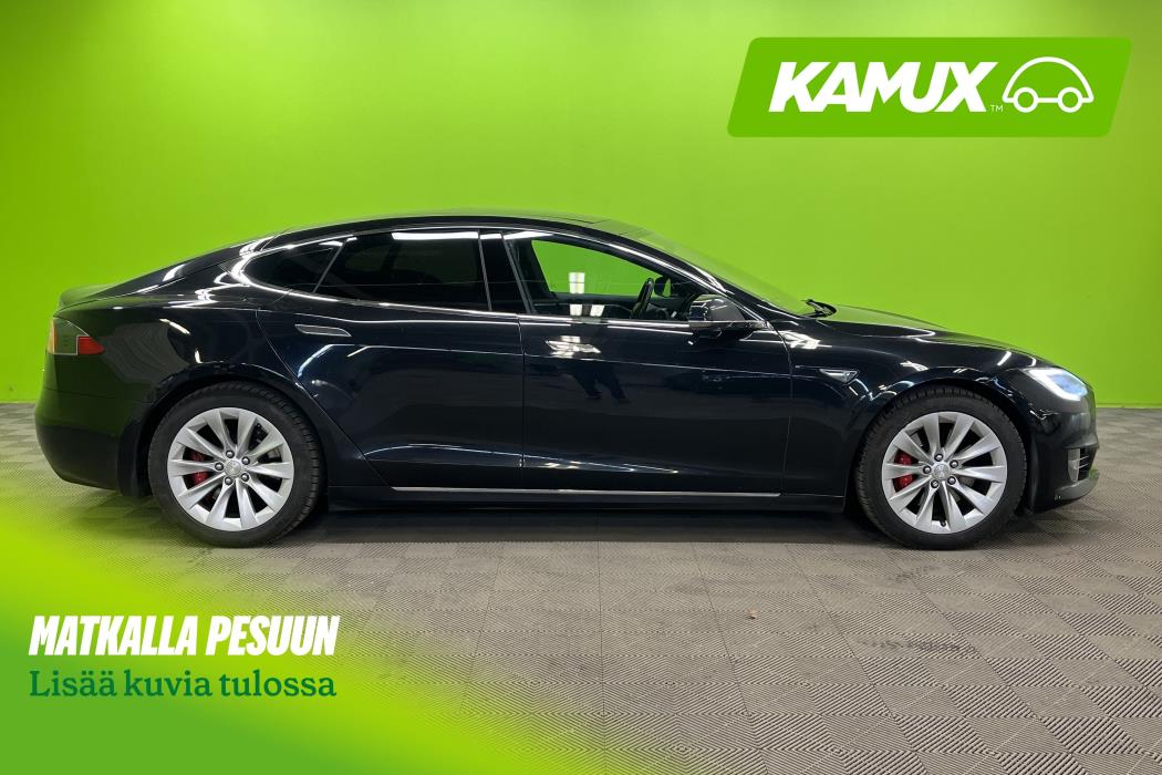Tesla Model S 2016