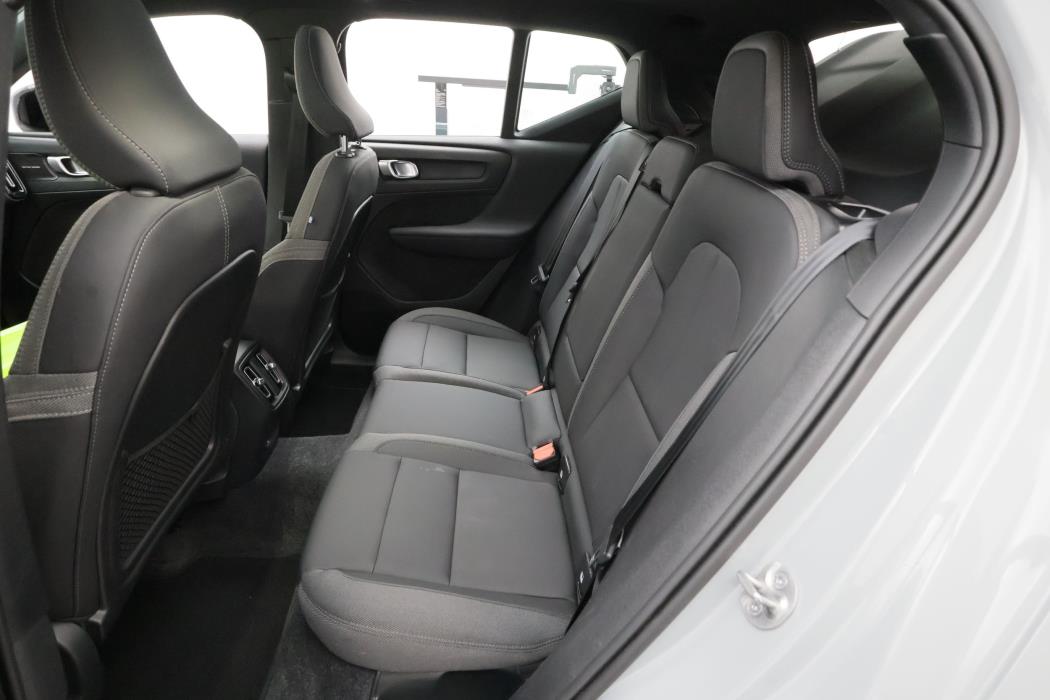 Volvo XC40 2024