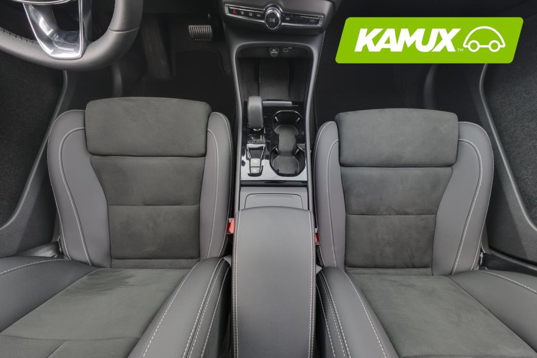 Volvo XC40 2024