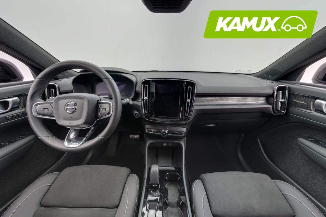 Volvo XC40 2024