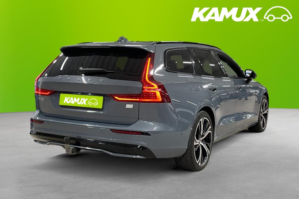 Volvo V60 2023