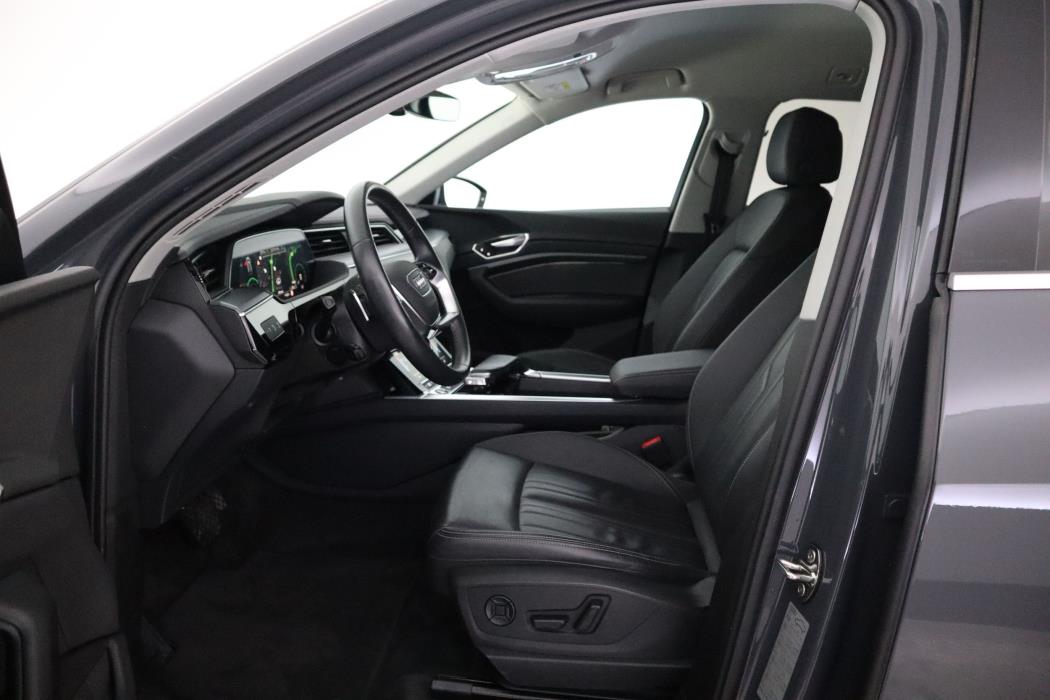 Audi Q8 2024
