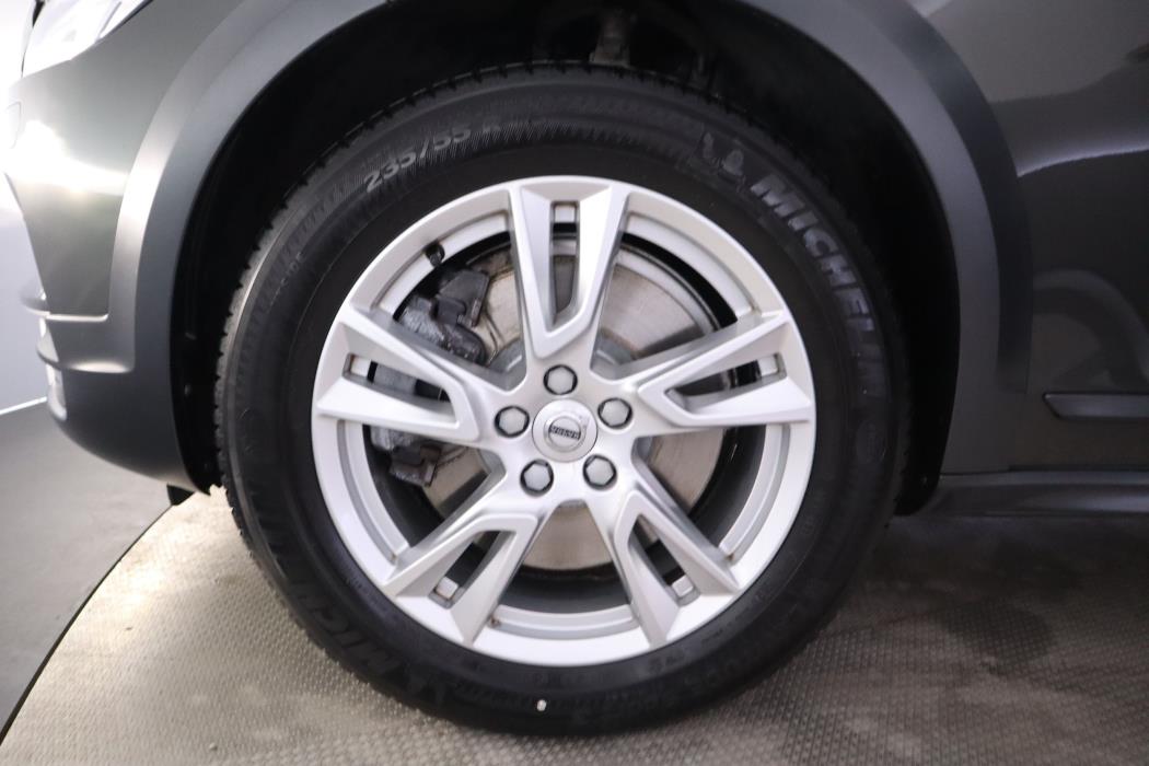 Volvo V90 Cross Country 2019