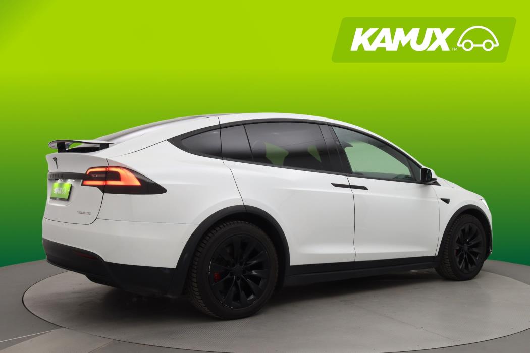 Tesla Model X 2020