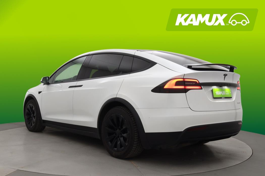 Tesla Model X 2020