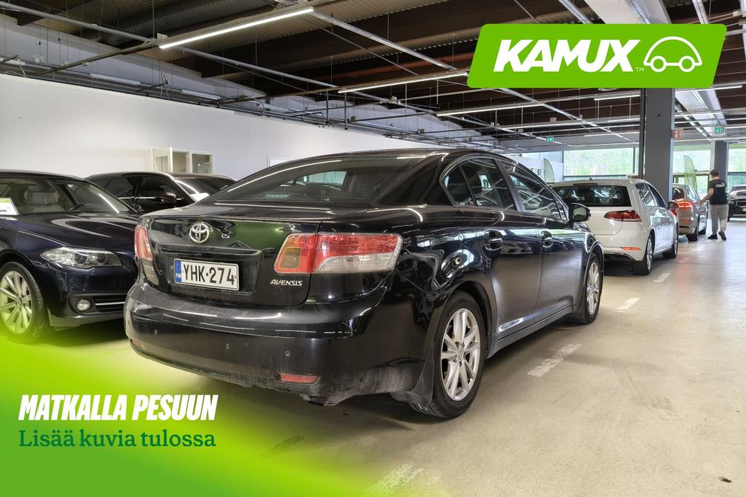 Toyota Avensis 2011
