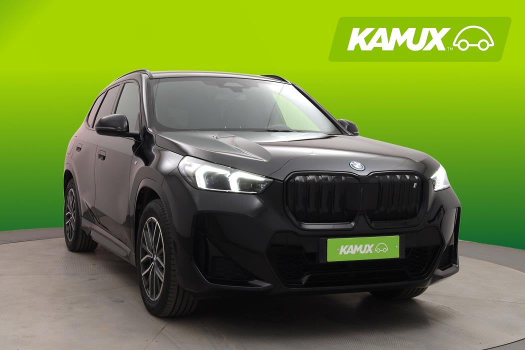 BMW iX1 2023