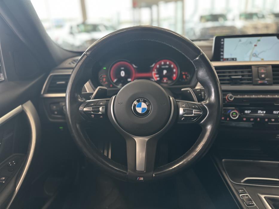 BMW 320 2019