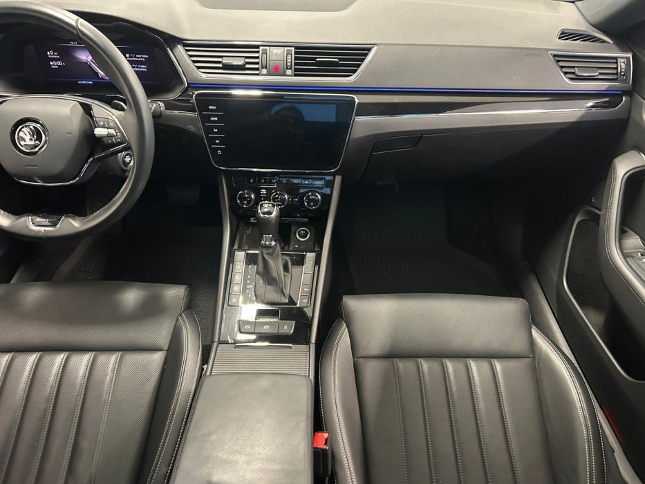 Skoda Superb 2021
