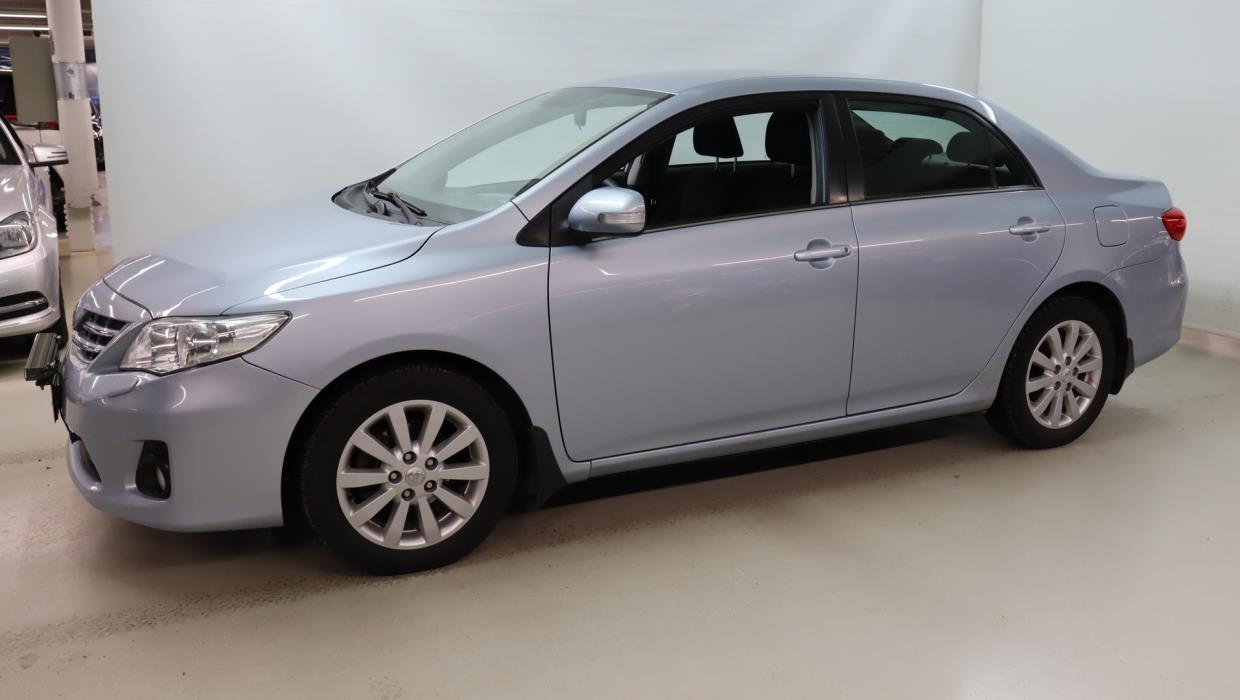 TOYOTA Corolla 2010
