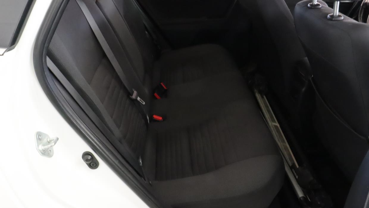 TOYOTA Auris 2016