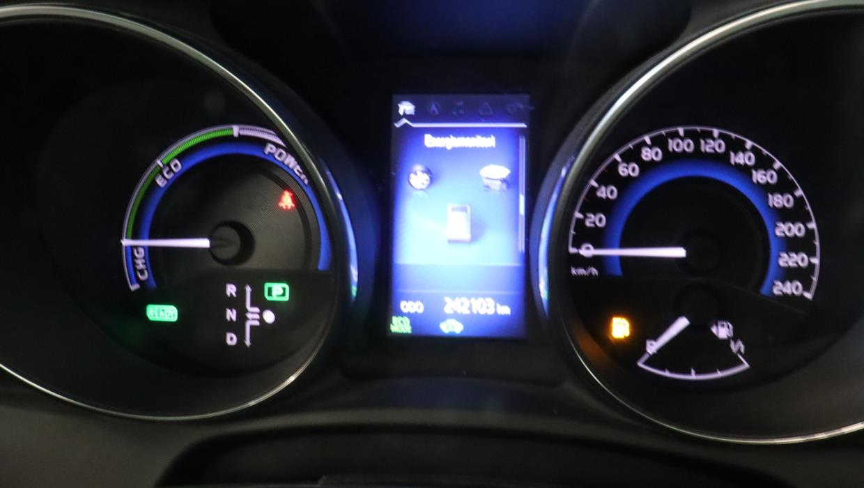 TOYOTA Auris 2016