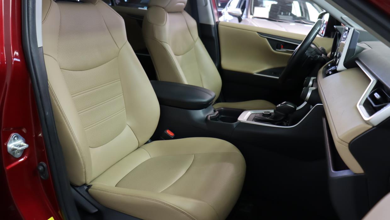TOYOTA RAV4 2019