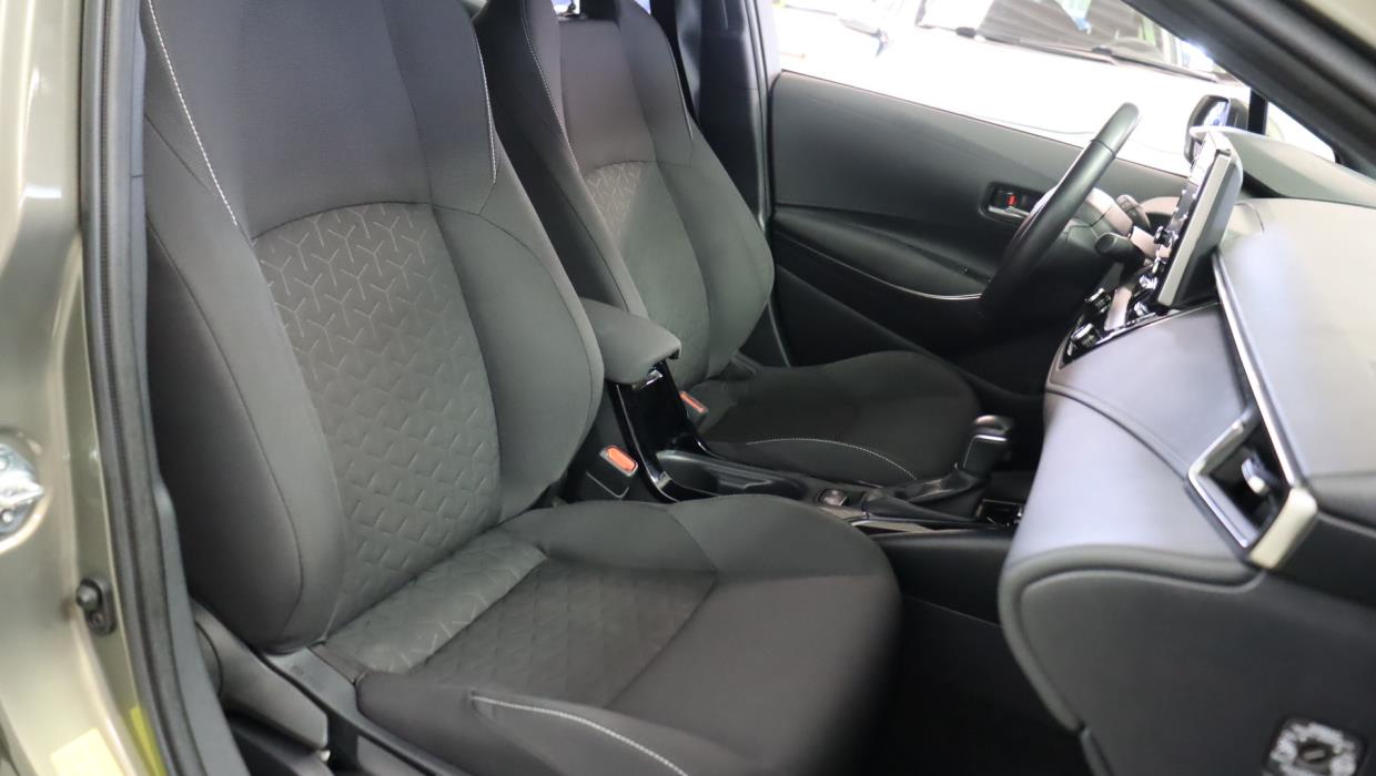 TOYOTA Corolla 2021