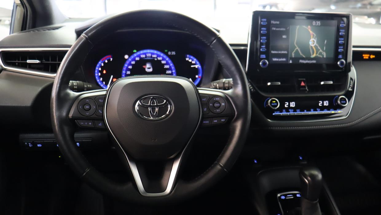 TOYOTA Corolla 2021