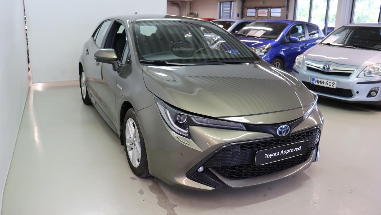 TOYOTA Corolla 2021