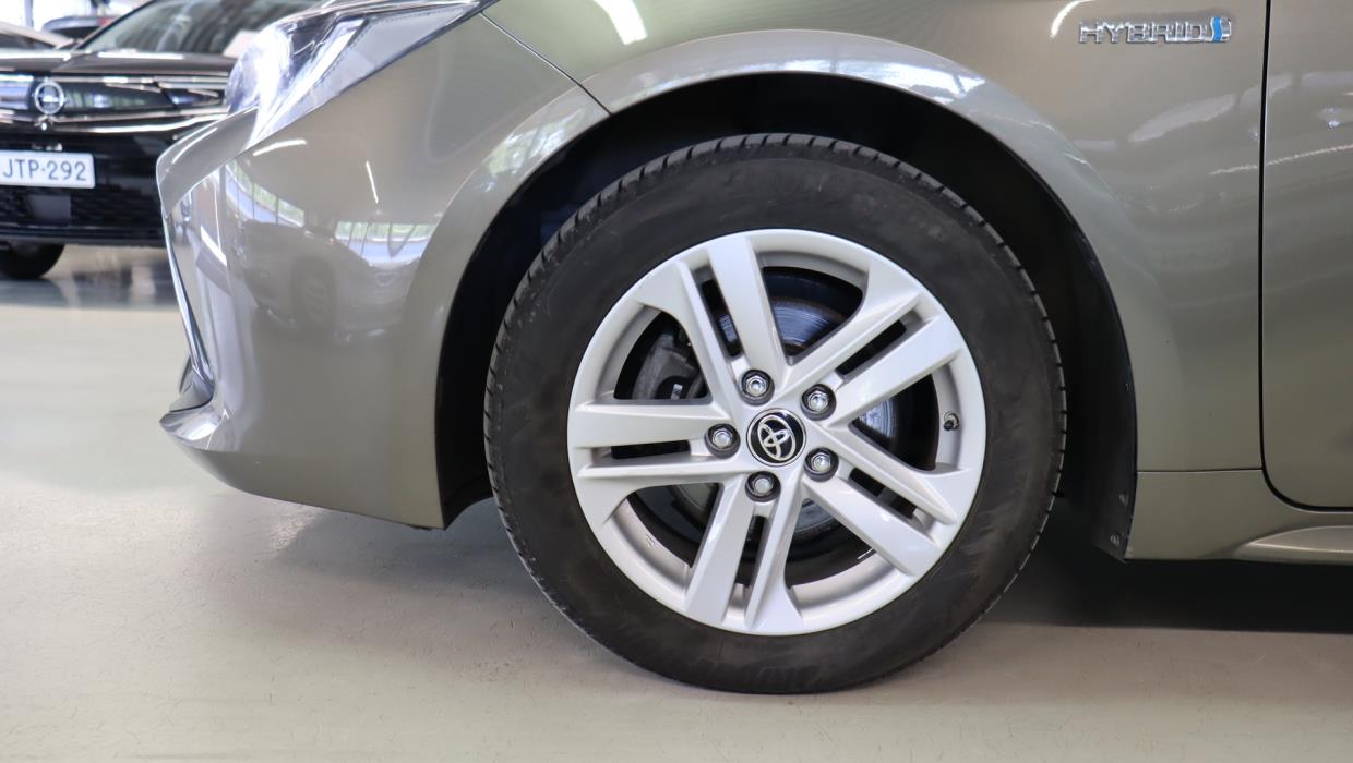 TOYOTA Corolla 2021