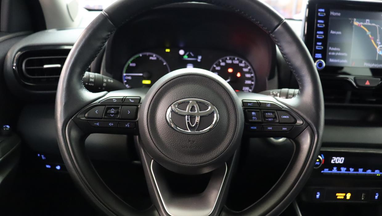 TOYOTA Yaris 2022