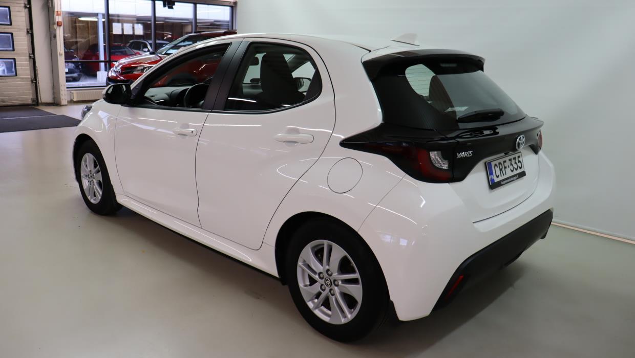 TOYOTA Yaris 2022