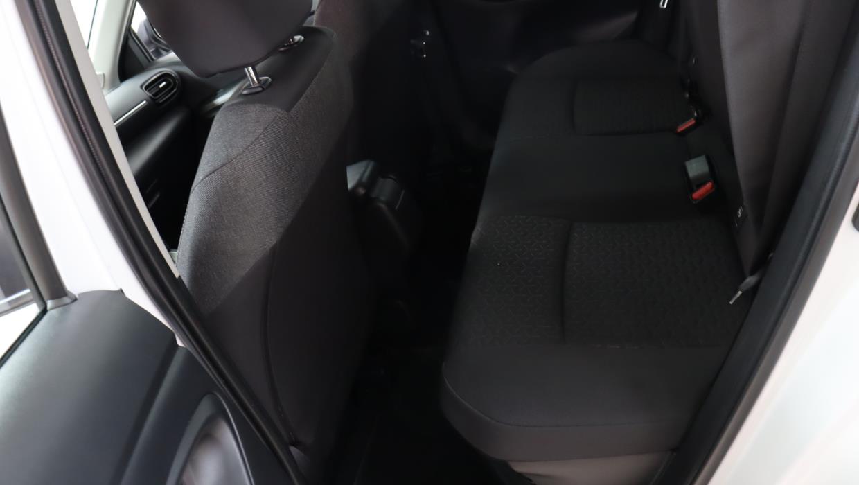 TOYOTA Yaris Cross 2024