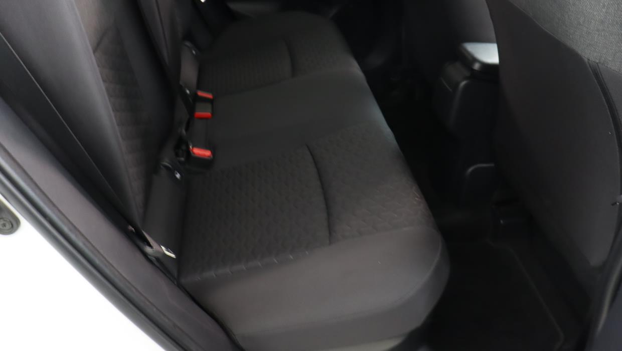 TOYOTA Yaris Cross 2024