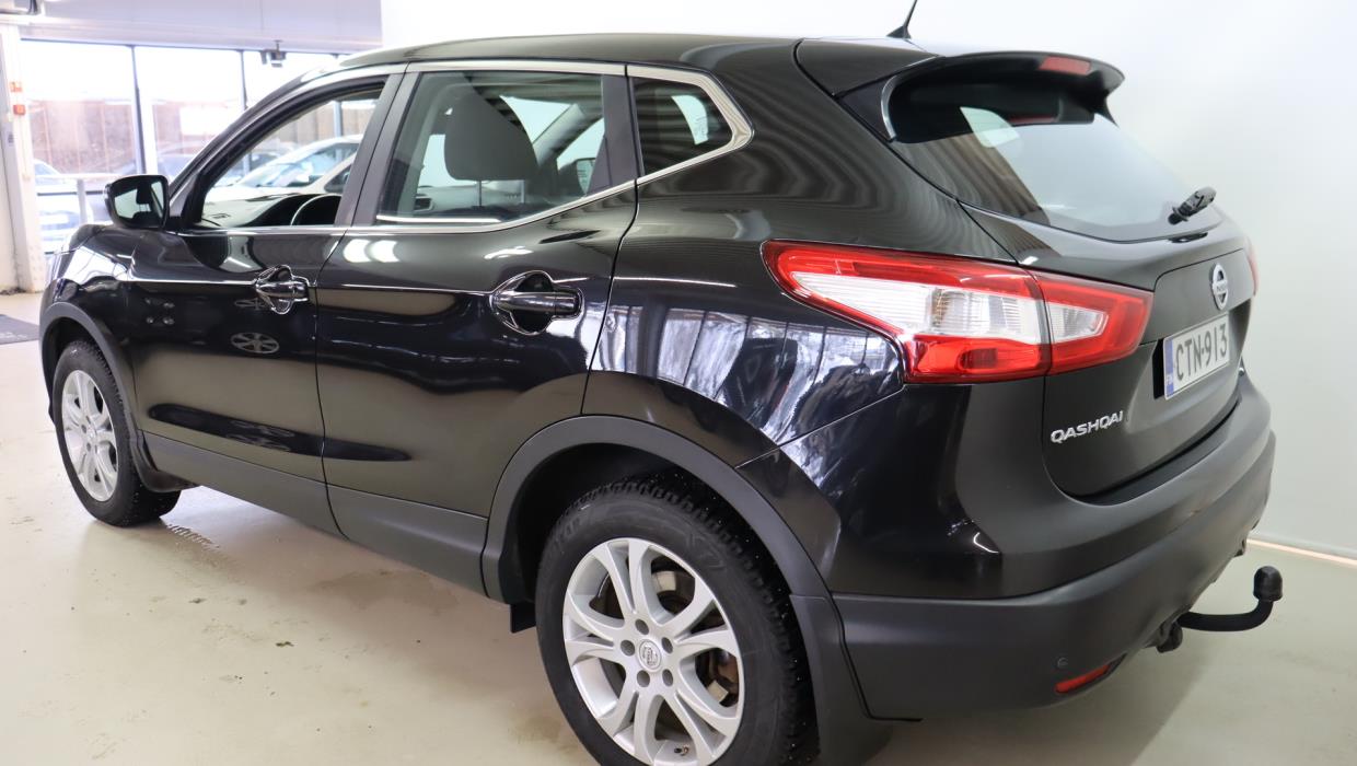 NISSAN Qashqai 2015