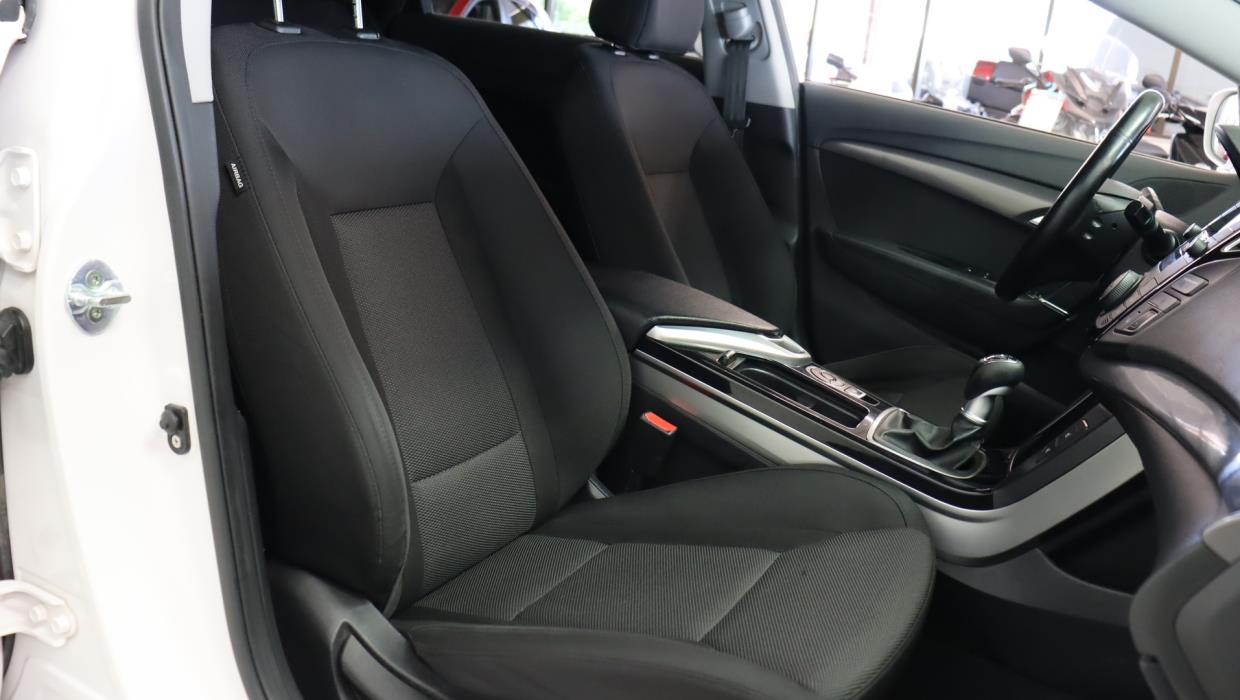 HYUNDAI i40 Wagon 2015