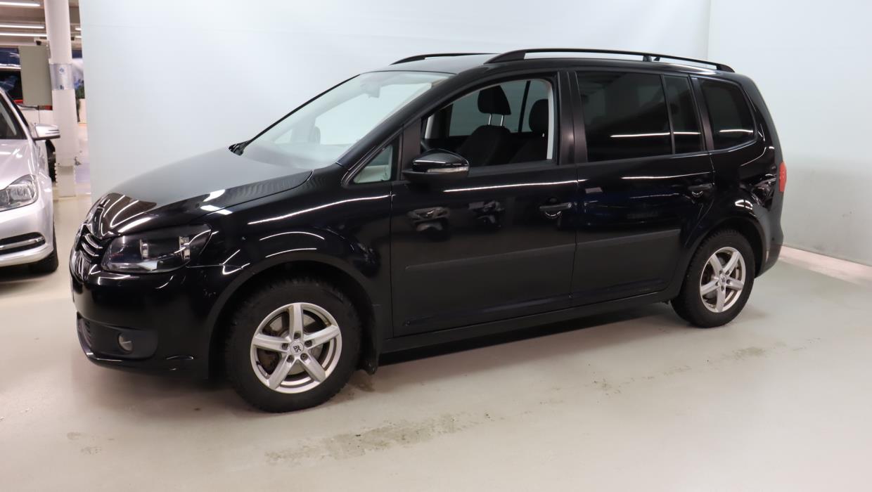 VOLKSWAGEN Touran 2014